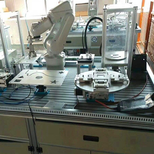 马鞍山实验室小机器人